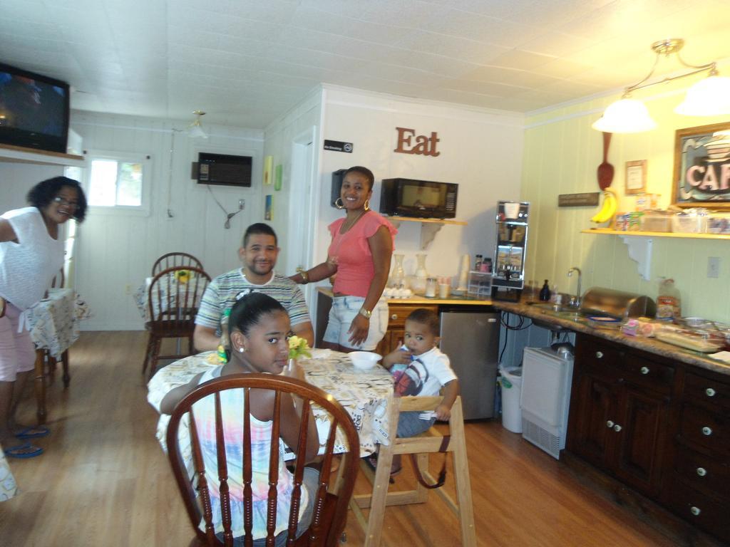 Flower Field Inn And Cottages Stroudsburg Luaran gambar