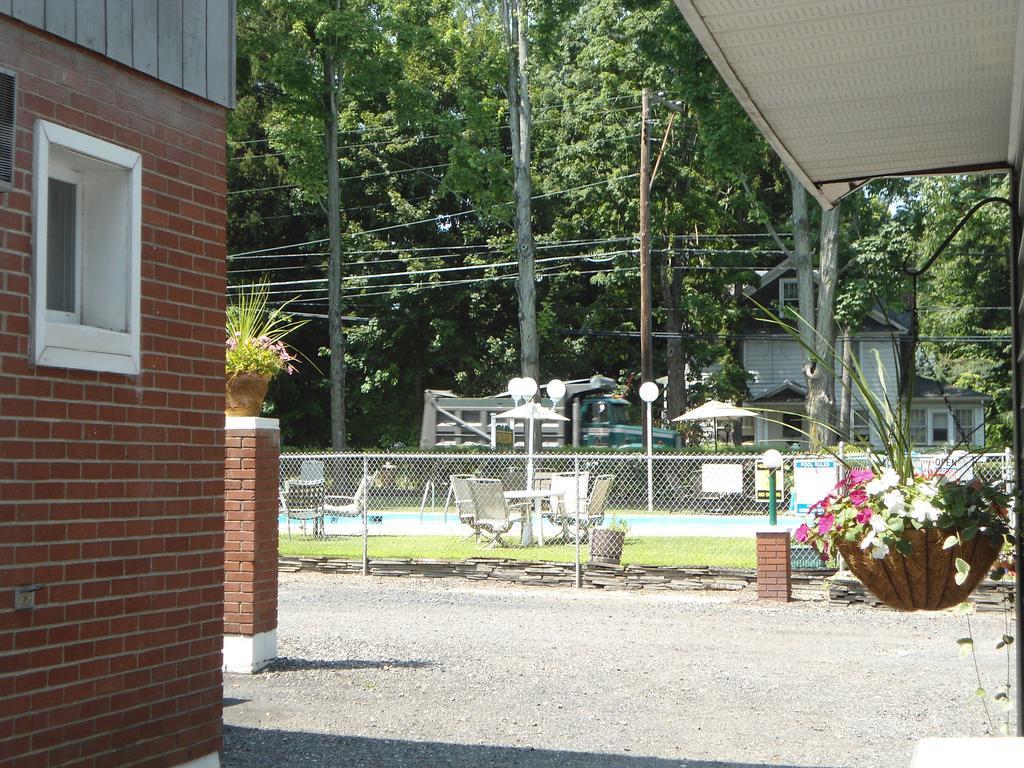 Flower Field Inn And Cottages Stroudsburg Luaran gambar